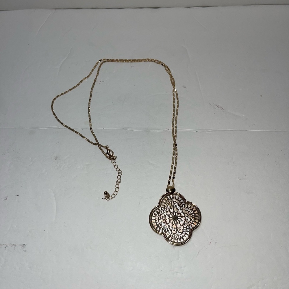 Women Necklace - Picture 4 of 4